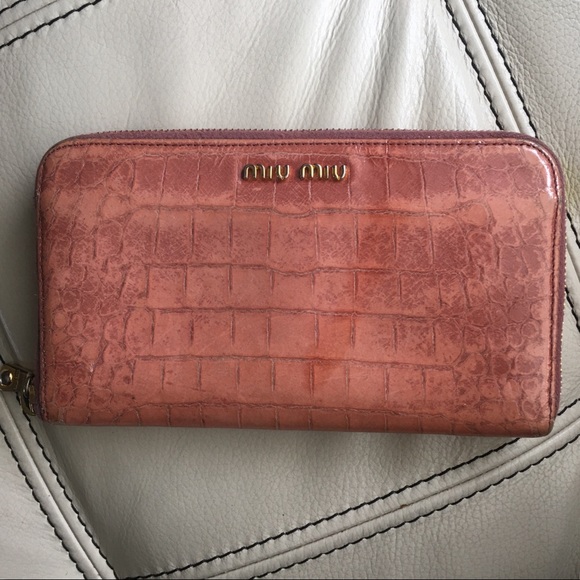 Miumiu pink wallet - Picture 3 of 5